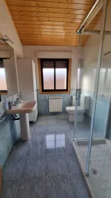 Preciosa Villa de 5 dormitorios Rias Bajas - Image 4
