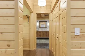 Log Cabin With Shou Sugi Ban Fireplace - Vh401 4 Bedroom Home - Image 3