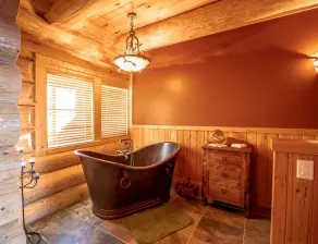 Riesige Luxus-Lodge mit Weitblick auf die Berge, Spieltische, Sauna, Suite mit Kingsize-Bett und Buchenholzklub - Image 3