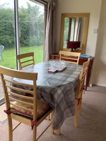 Charming  Bungalow  , much upgraded  Near a beach ,farm shop and steam railway - Image 5