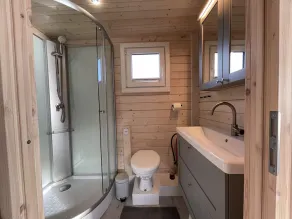 Houseboat Janne Lübeck including canoe, SUP and WLAN 50 MBit s Flat - Image 3