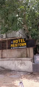 Hotel Pulse Town - Image 4