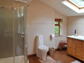 4 bedroom accommodation in Heptonstall, near Hebden Bridge - Image 4