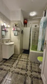 River Center Apartment - Image 4