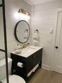 Remodeled Studio Cottage! Walk to Lake and Hiking Trails - Image 2