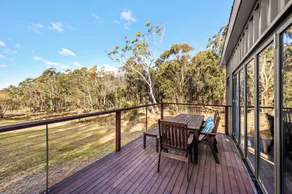 Delightful Container House with Views - Image 4