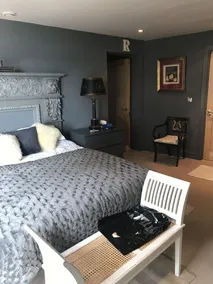 Luxury Harbourside Apartment - Image 3