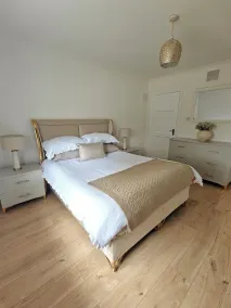 The Curragh Studio - Image 3