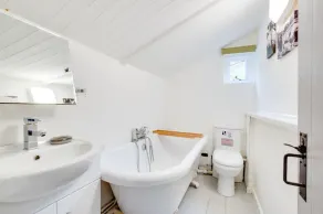 1 Bed in Combe Martin oc-gardc - Image 2