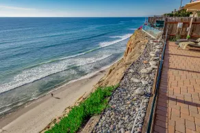 Gorgeous Eight Bedroom Oceanfront Home E396-0 - Image 3
