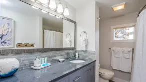 Luxurious Oceanfront Condo - panoramic ocean views - hot tub, pool and dock - Image 4