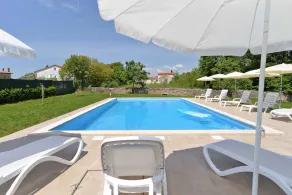 Holiday apartment mit Pool und Klimaanlage - Image 5
