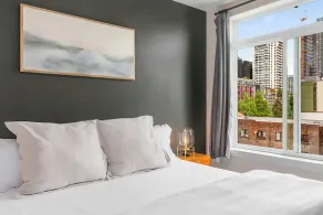 Cozy Belltown Condo with amazing Elliott Bay Views - Image 4