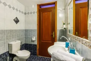 Villa Aloupi - Três Quartos Vila, Dormem 6 - Image 2