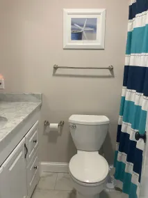 Renovated Home with heated pool near the beach! Fenced in yard +pet friendly - Image 3