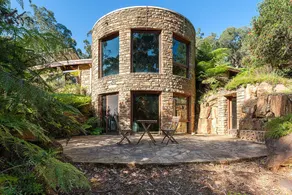Coomalie House - Mid Century Inspired Luxury - Image 4