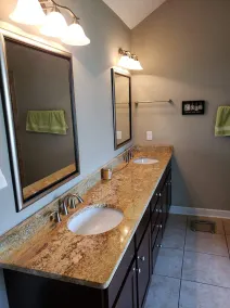 3 bed / 2.5 baths, great neighborhood - Image 5