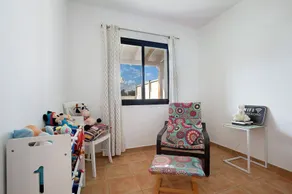 Maison de vacances \"La Casa Blanca\" avec vue sur les montagnes, piscine partagée et Wi-Fi - Image 2