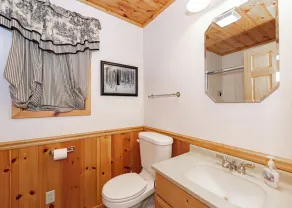 Cozy Cabin On The Lake - Image 3