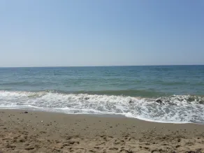 With garden very close to the beach IN COSTABELLA BETWEEN KAPAS AND MONTEROS (WIFI) - Image 5