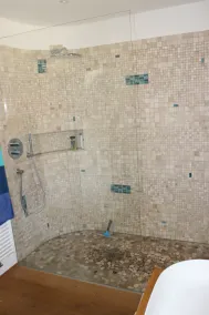 Goat shed with style - Image 3