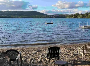 Beachwood Cottage - Image 5