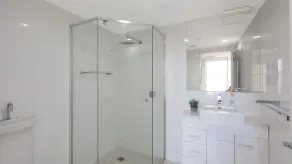 Wharf Apartment Unit 11 - Image 4