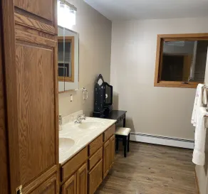 Pet-Friendly Riverfront Cabin on 5 Acres with Fast Wi-Fi in Central U.P.. - Image 3