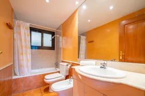 OP HomeHolidaysRentals Adara - Image 4