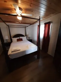 This 4-season chalet is the perfect get-away for family and friends. - Image 2