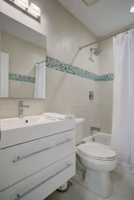Promenade à la plage !!  3BR Maison ultra moderne! - Image 3