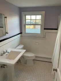 Neu renoviert, zu Fuß erreichbar zu zwei der besten Strände von Newport! - Image 2