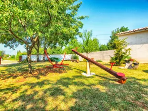 House 1233/11725 (Istria - Hreljići), 3700m from the beach - Image 3