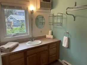 Suite de cubierta de 2 dormitorios en Lake George - Image 2