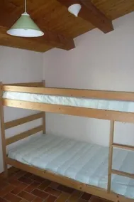 Nyligt vendeenne hus med fuldt lukket have - Image 2
