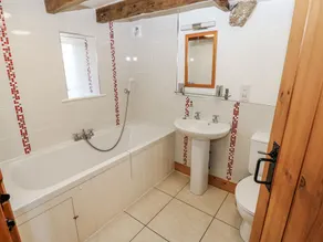 Dove Cottage - Image 3
