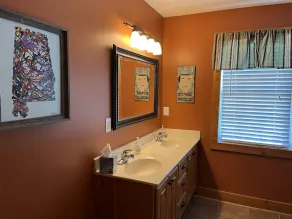 Hartselle Guest House in the ❤️ of North Alabama-walking distance to downtown - Image 3