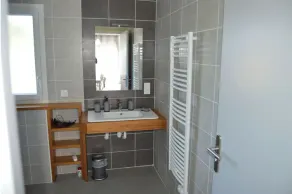Spacious, quiet, comfortable duplex, south-facing, heated covered swimming pool - Image 3