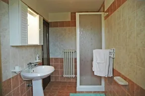 IL PINO: apartment within farmhouse just 15 minutes far from Assisi. - Image 2