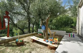 Stunning Home In Klis - Image 2