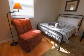 4 Bed Cape Cod | Comfort & Charm Near the City - Image 5