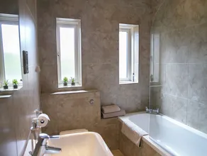 5⭐️ luxury 2 bedroom rural retreat on a small private estate in North Yorkshire - Image 3