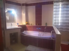 Cozy Triplex - Image 3