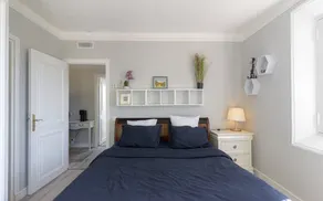 Charming 6-bedroom villa - Image 5