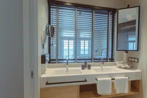 Juniorsuite Seeseite Balkon Oder Veranda - Hotel Ostende - Image 3