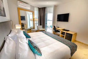 Ocean Front Junior Suite - Apartment - Image 3