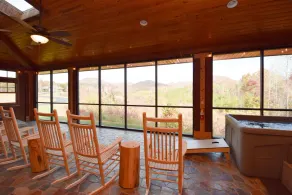 Blue Ridge Mountain Lodge – DIY-Hochzeit in Asheville. - Image 4