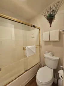 Pinenut Place home - Image 4