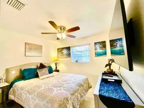 Work & Family Retreat: 3BR w/ Heated Pool, Fast Wi-Fi, Near Airport, Hard Rock - Image 5