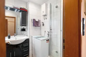 Apartment \"Eva Maria\" with Balcony and Wi-Fi - Image 3